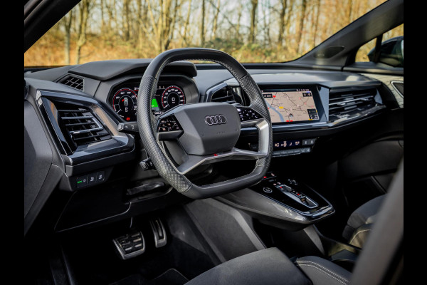 Audi Q4 e-tron 50 Quattro Launch S Competition 77 kWh | Adaptieve Cruise Control | Eerste eigenaar | SoH 91%