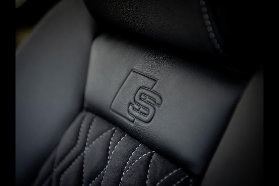 Audi Q4 e-tron 50 Quattro Launch S Competition 77 kWh | Adaptieve Cruise Control | Eerste eigenaar | SoH 91%