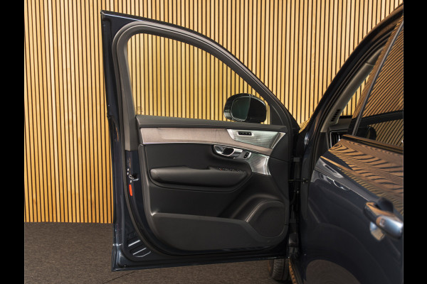 Volvo XC90 2.0 T8 Plug-in hybrid AWD Ultra Dark B&W | 22" | TREKHAAK | LUCHTVERING