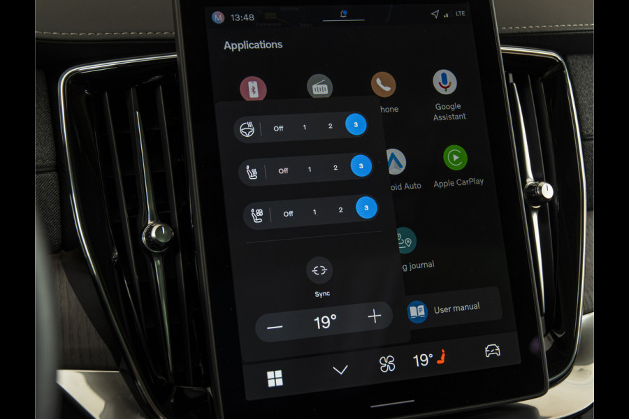 Volvo XC90 2.0 T8 Plug-in hybrid AWD Ultra Dark B&W | 22" | TREKHAAK | LUCHTVERING