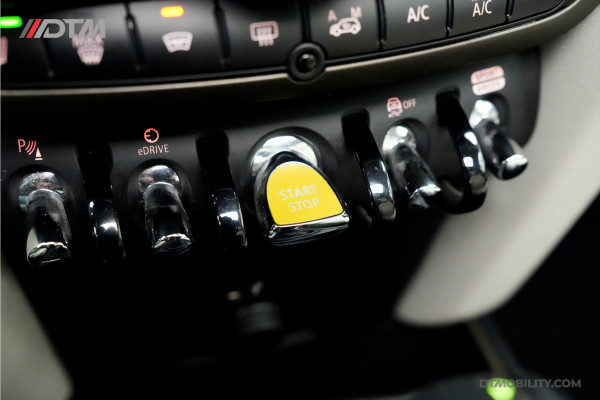 MINI Countryman 2.0 Cooper S E ALL4 Premium +| Panoramadak | Vol Leder | Head-Up | Apple Carplay