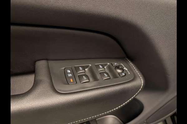 Volvo XC60 2.0 T8 455PK AWD R-DESIGN BLACK B&W/PANO/LEDER/H-UP/360CAM/STOEL-M+KOELING///