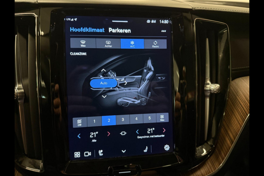 Volvo XC60 2.0 T8 455PK AWD R-DESIGN BLACK B&W/PANO/LEDER/H-UP/360CAM/STOEL-M+KOELING///