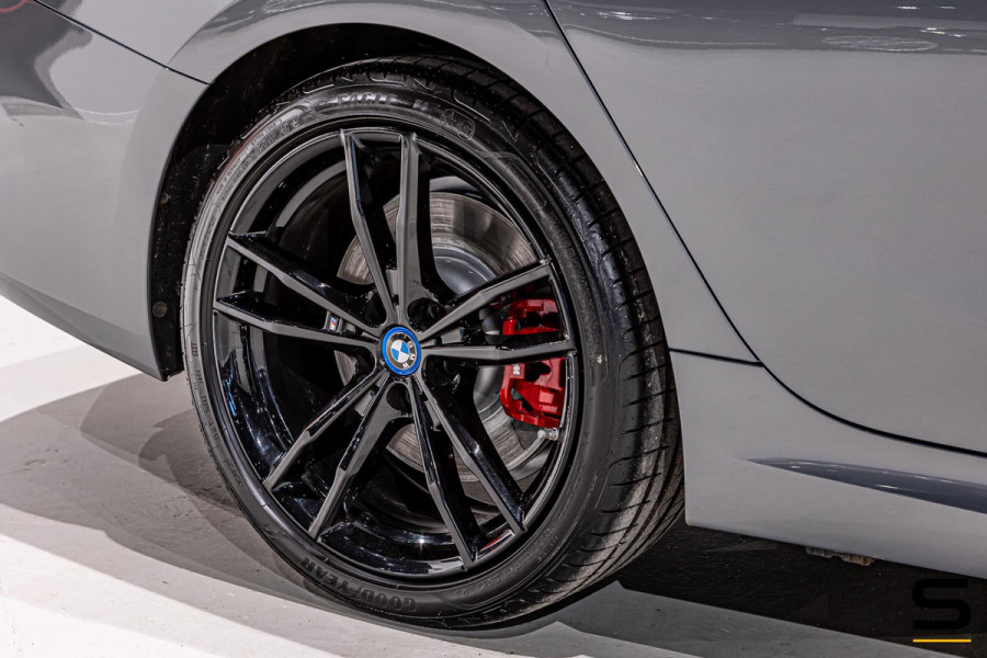 BMW 3 Serie Touring 320e|NAP|M-sport|Pano|H&K|E-trekhaak|Full