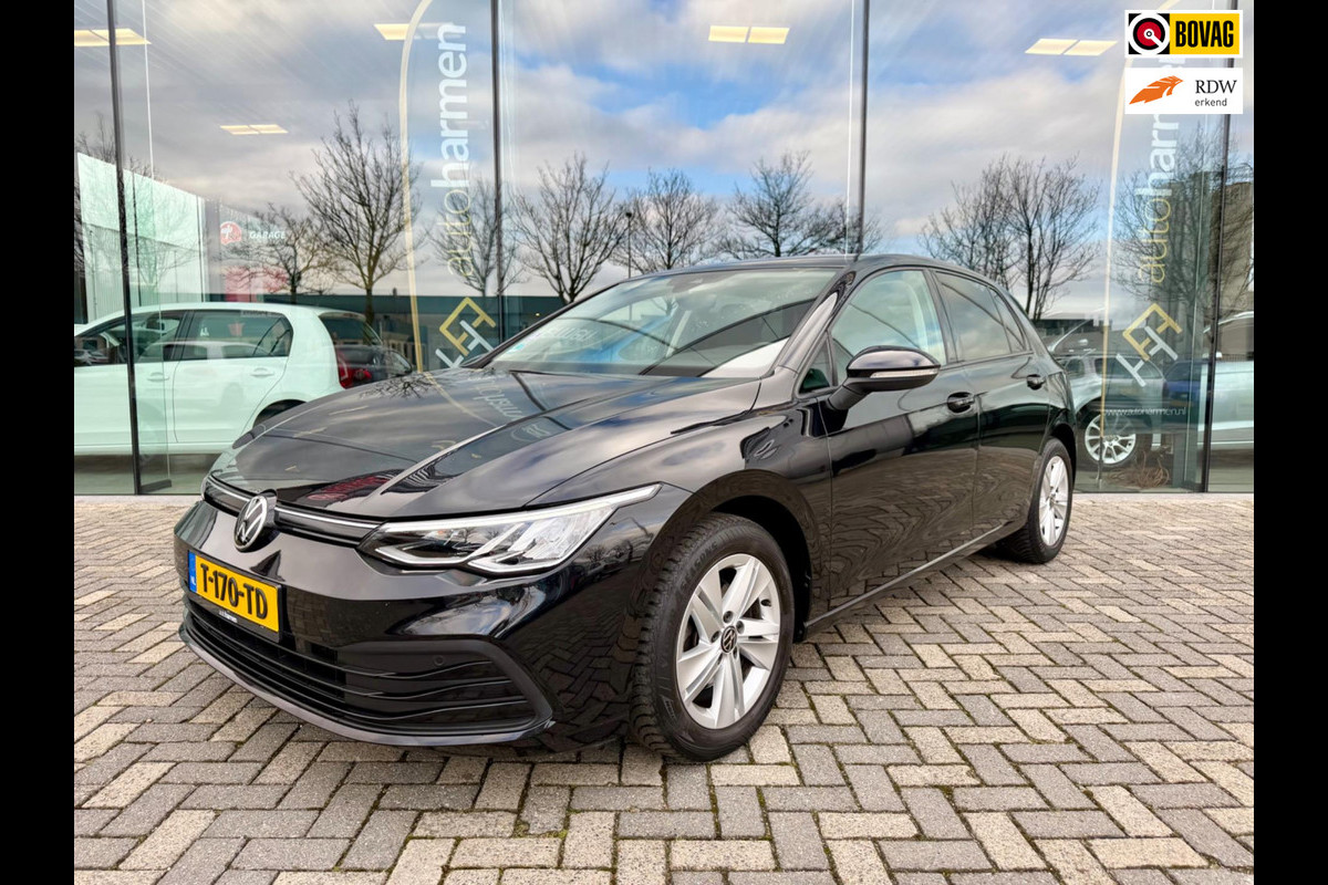 Volkswagen Golf 1.5 TSI Style, CarPlay, Stuur + Stoel verw, LED