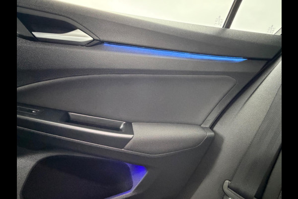 Volkswagen Golf 1.5 TSI Style, CarPlay, Stuur + Stoel verw, LED