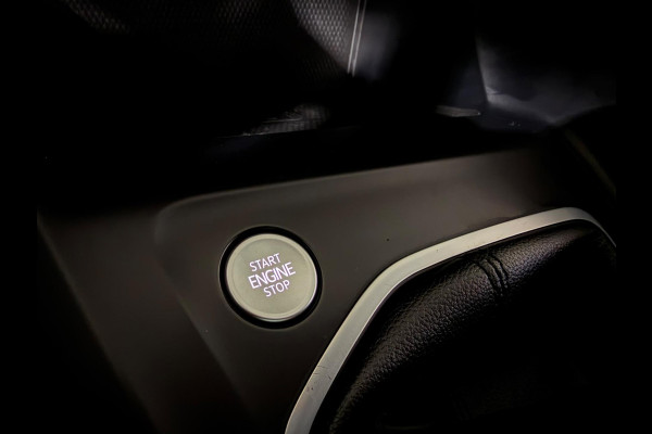 Volkswagen Golf 1.5 TSI Style, CarPlay, Stuur + Stoel verw, LED