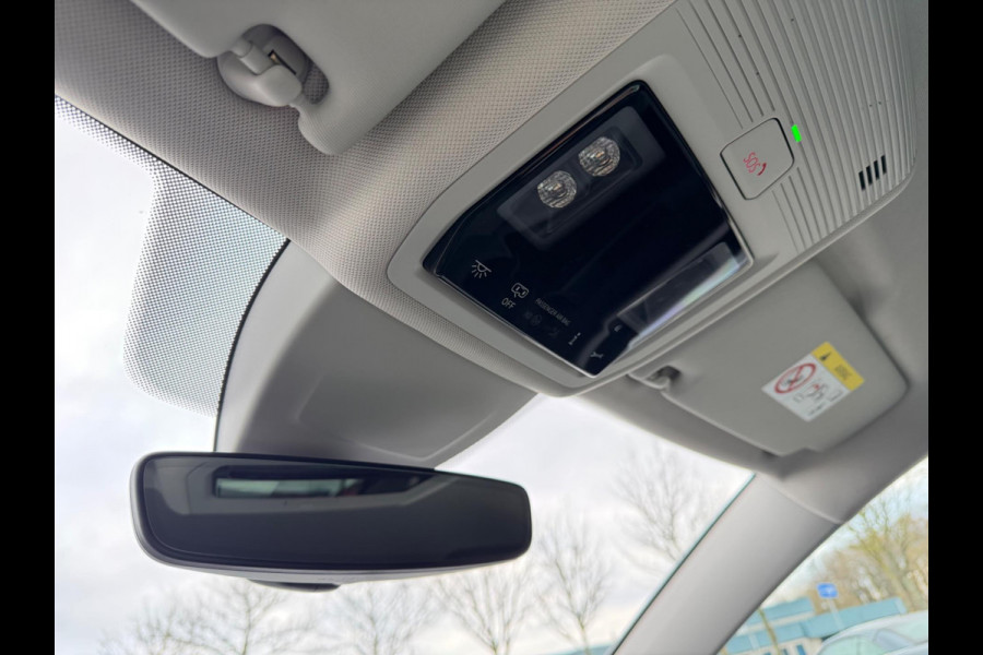 Volkswagen Golf 1.5 TSI Style, CarPlay, Stuur + Stoel verw, LED