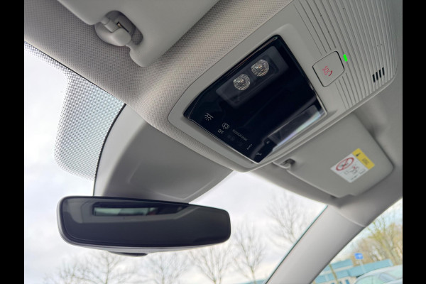 Volkswagen Golf 1.5 TSI Style, CarPlay, Stuur + Stoel verw, LED