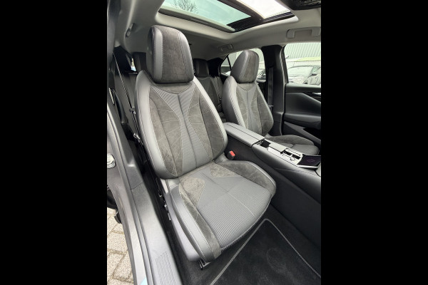 DS DS 4 225pk E-Tense Etoile (Elektrisch Schuifdak - Trekhaak - Elektrische Klep - Alcantara incl verwarming/geheugen - Focal Electra -