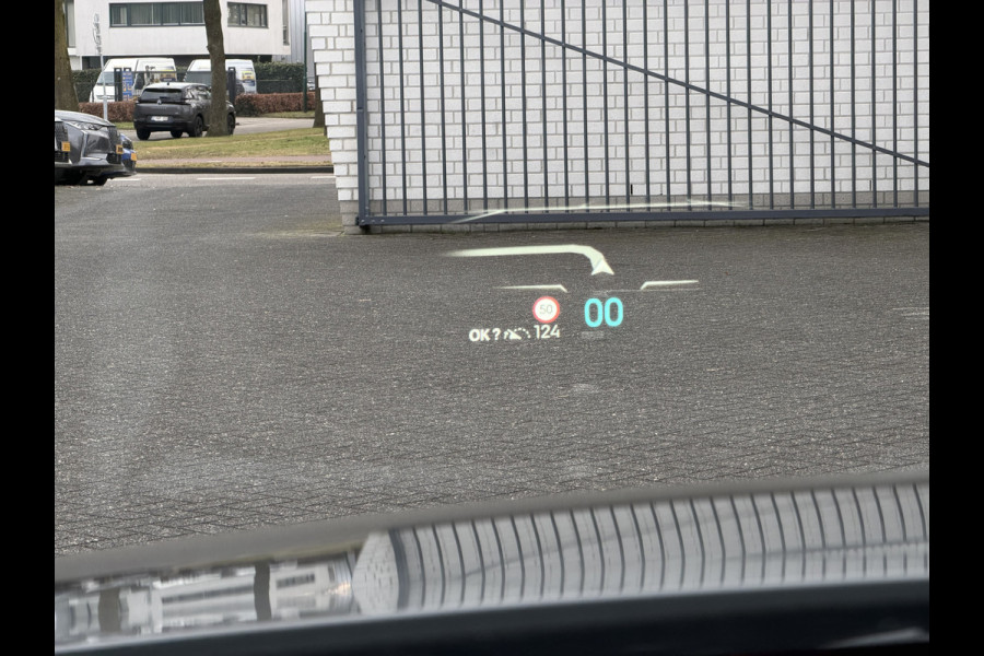 DS DS 4 225pk E-Tense Etoile (Elektrisch Schuifdak - Trekhaak - Elektrische Klep - Alcantara incl verwarming/geheugen - Focal Electra -