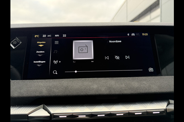 DS DS 4 225pk E-Tense Etoile (Elektrisch Schuifdak - Trekhaak - Elektrische Klep - Alcantara incl verwarming/geheugen - Focal Electra -