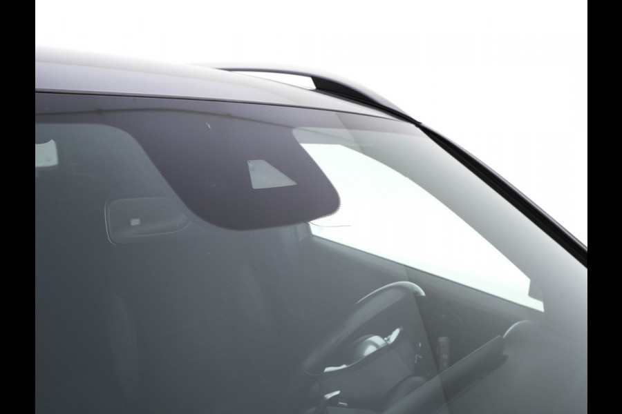 Mercedes-Benz Glb 200 d ( VAN ) Premium AMG-Sport-Pack Aut. *LEATHER-MICROFIBRE | FULL-LED | AMBIENT-LIGHT | WIDE-SCREEN-DIGICOCKPIT | HEATED-SPORTSEATS | KEYLESS | NAVI-FULLMAP | DAB+ | ECC | PDC | CRUISE | 19''ALU*