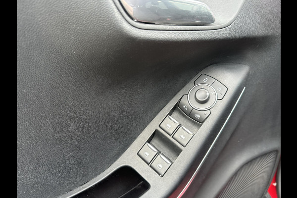 Ford Puma 1.0 EcoBoost Hybrid ST-Line Vignale | STOEL/STUUR VERWARMING | APPLECARPLAY/ANDROID AUTO | ELEK. ACHTERKLEP | DODEHOEK | KEYLESS | WINTER PACK | VOORUITVERWARMING| CAMERA| DEALER ONDERHOUDEN