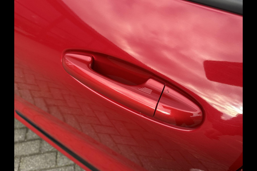 Ford Puma 1.0 EcoBoost Hybrid ST-Line Vignale | STOEL/STUUR VERWARMING | APPLECARPLAY/ANDROID AUTO | ELEK. ACHTERKLEP | DODEHOEK | KEYLESS | WINTER PACK | VOORUITVERWARMING| CAMERA| DEALER ONDERHOUDEN