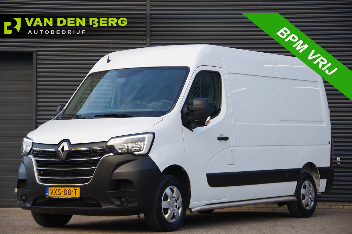 Renault Master 2.3 dCi L2H2 Work Edition 3-ZITS, 135PK, TREKHAAK, CAMERA, NAVI, CRUISE, AIRCO, DODE HOEK DETECTIE, NL AUTO, NAP