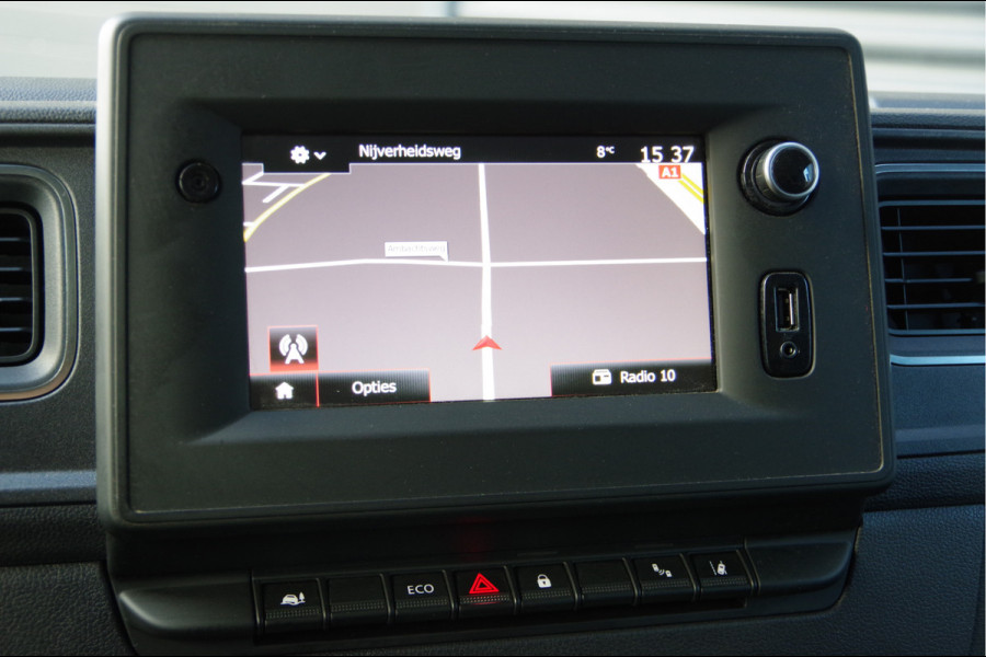 Renault Master 2.3 dCi L2H2 Work Edition 3-ZITS, 135PK, TREKHAAK, CAMERA, NAVI, CRUISE, AIRCO, DODE HOEK DETECTIE, NL AUTO, NAP