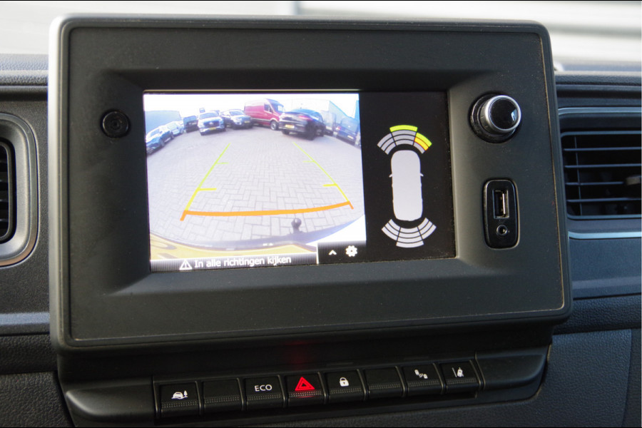 Renault Master 2.3 dCi L2H2 Work Edition 3-ZITS, 135PK, TREKHAAK, CAMERA, NAVI, CRUISE, AIRCO, DODE HOEK DETECTIE, NL AUTO, NAP