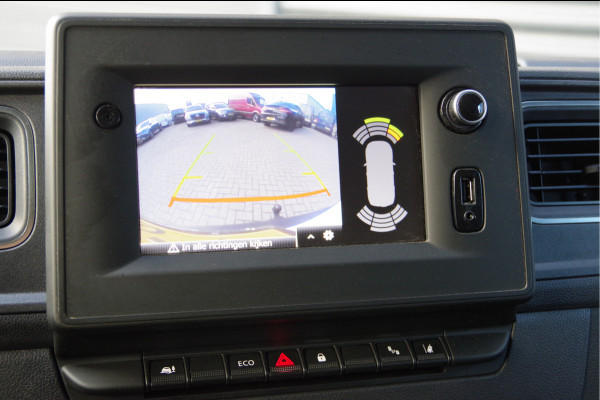 Renault Master 2.3 dCi L2H2 Work Edition 3-ZITS, 135PK, TREKHAAK, CAMERA, NAVI, CRUISE, AIRCO, DODE HOEK DETECTIE, NL AUTO, NAP