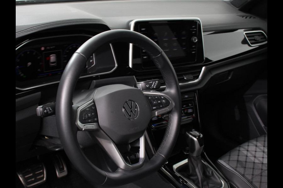 Volkswagen T-Roc 1.5 TSI 150pk DSG R-Line Edition | Navigatie | Apple Carplay/Android Auto | Electrische te openen kofferbak | Camera | Keyless start | Led | Dab | Adaptive Cruise Control
