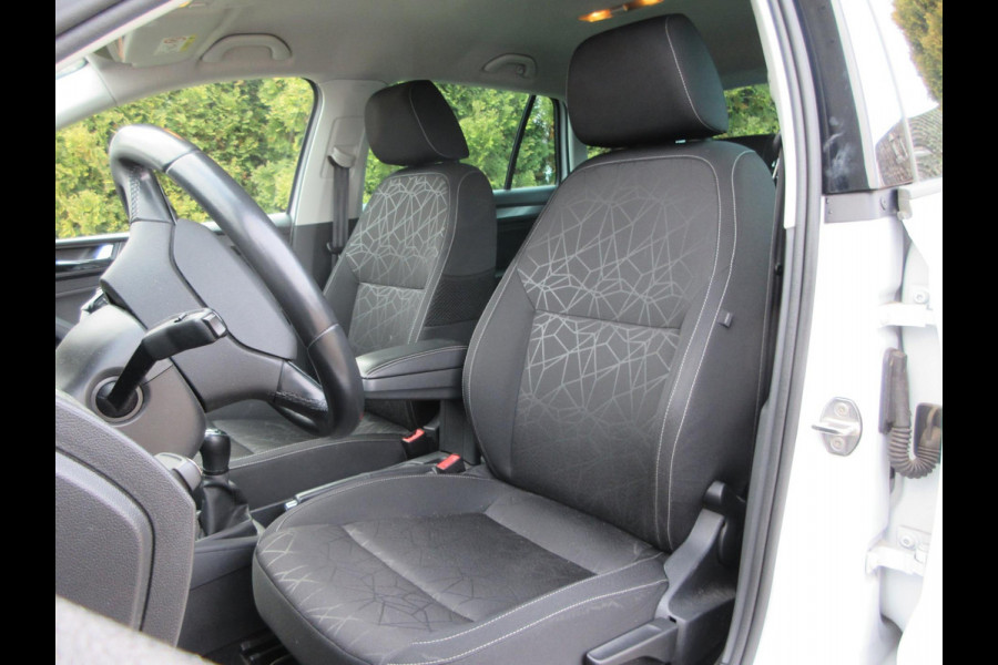 Škoda Rapid Spaceback 1.0 TSI Clever*Navi*Cruise*Pdc*