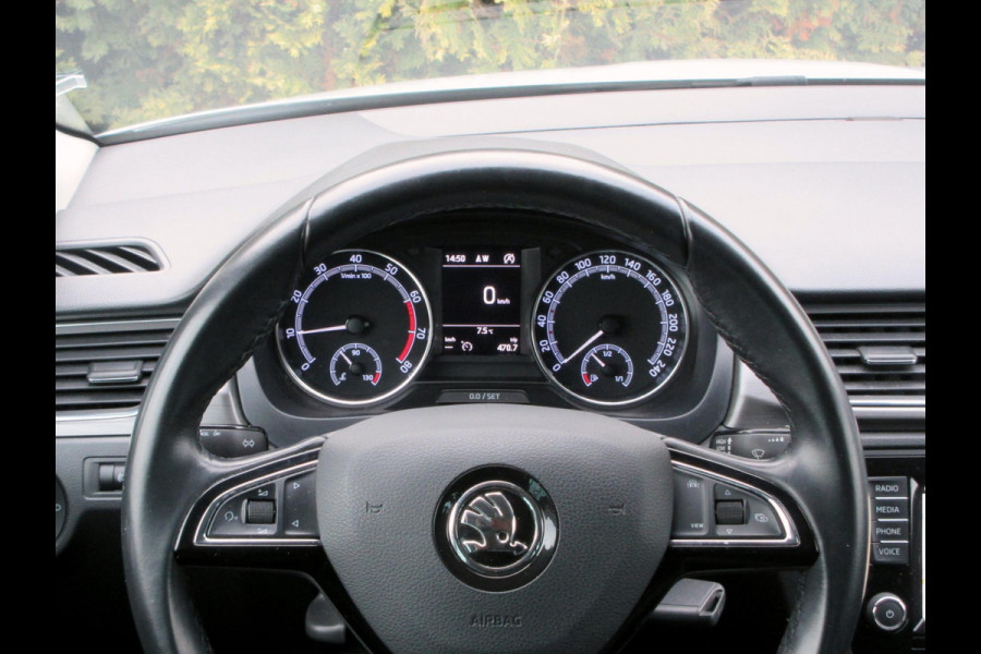 Škoda Rapid Spaceback 1.0 TSI Clever*Navi*Cruise*Pdc*