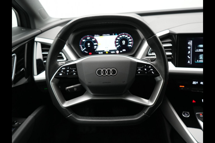 Audi Q4 e-tron 35 Edition 55 kWh 170pk Dealer O.H. | Sportstoelen Verwarmd | Navigatie Full Map | Virtual Cockpit | DAB |