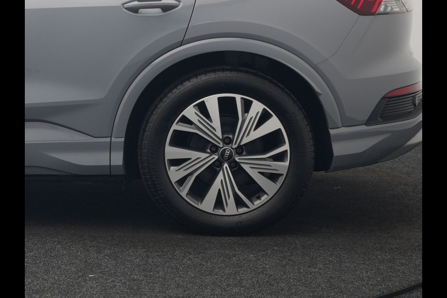 Audi Q4 e-tron 35 Edition 55 kWh 170pk Dealer O.H. | Sportstoelen Verwarmd | Navigatie Full Map | Virtual Cockpit | DAB |