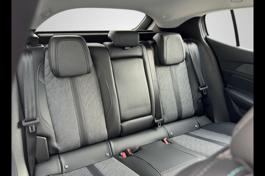 Peugeot 408 1.2 Hybrid 136 e-DCS6 Allure | 19 inch | Camera | Adapt. cruise | Prijs is rijklaar