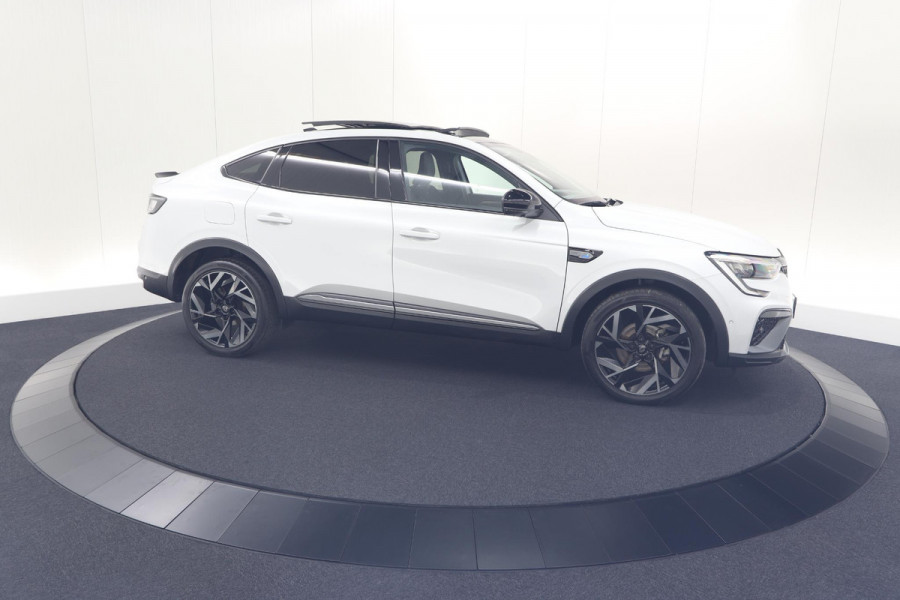 Renault Arkana 1.6 E-Tech full hybrid 145 esprit Alpine | 360 Camera | Panoramadak | Stoelverwarming | Dodehoekdetectie