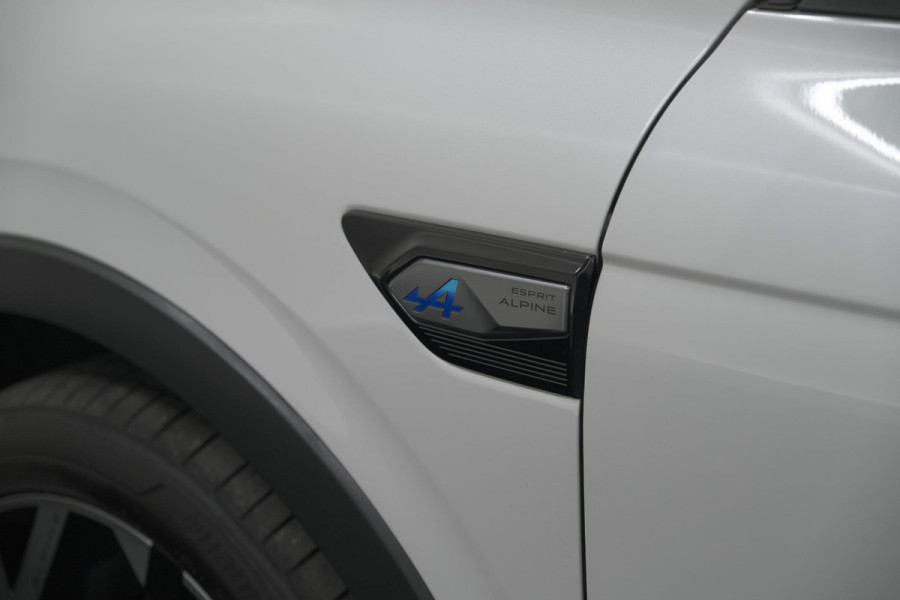 Renault Arkana 1.6 E-Tech full hybrid 145 esprit Alpine | 360 Camera | Panoramadak | Stoelverwarming | Dodehoekdetectie