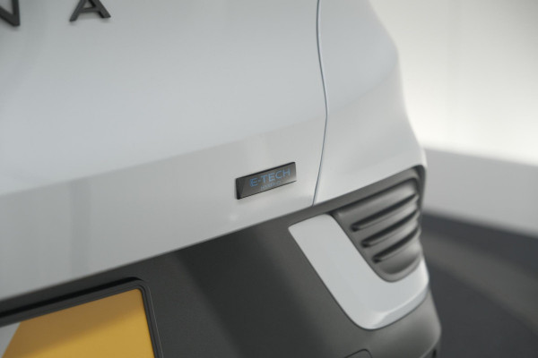 Renault Arkana 1.6 E-Tech full hybrid 145 esprit Alpine | 360 Camera | Panoramadak | Stoelverwarming | Dodehoekdetectie