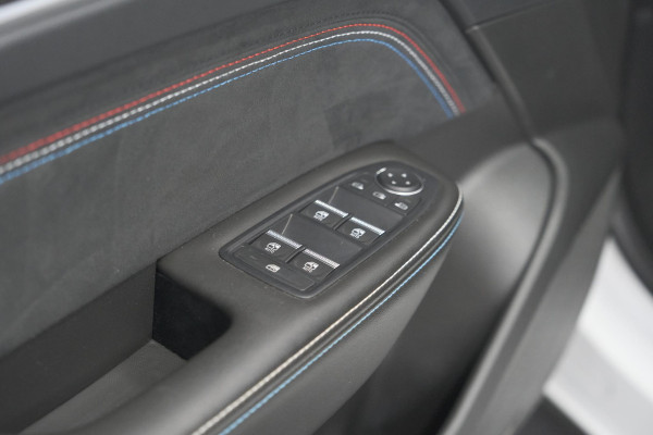 Renault Arkana 1.6 E-Tech full hybrid 145 esprit Alpine | 360 Camera | Panoramadak | Stoelverwarming | Dodehoekdetectie