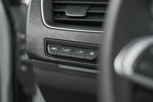 Renault Arkana 1.6 E-Tech full hybrid 145 esprit Alpine | 360 Camera | Panoramadak | Stoelverwarming | Dodehoekdetectie