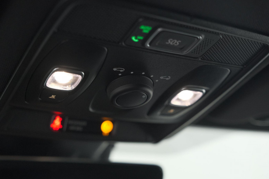 Renault Arkana 1.6 E-Tech full hybrid 145 esprit Alpine | 360 Camera | Panoramadak | Stoelverwarming | Dodehoekdetectie