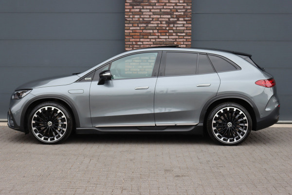 Mercedes-Benz EQE SUV 500 4Matic AMG Line 96 kWh | Hyperscreen | Airmatic | Achterasbesturing | Distronic+ | Stoelventilatie | Trekhaak | Burmester | Memory | HUD | Warmtepomp |