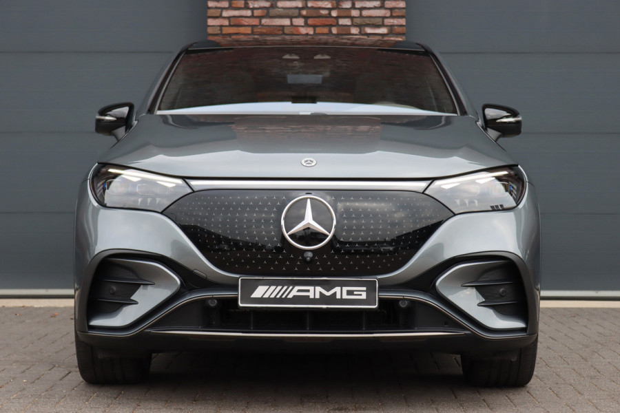 Mercedes-Benz EQE SUV 500 4Matic AMG Line 96 kWh | Hyperscreen | Airmatic | Achterasbesturing | Distronic+ | Stoelventilatie | Trekhaak | Burmester | Memory | HUD | Warmtepomp |