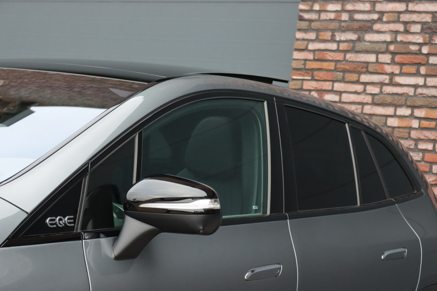 Mercedes-Benz EQE SUV 500 4Matic AMG Line 96 kWh | Hyperscreen | Airmatic | Achterasbesturing | Distronic+ | Stoelventilatie | Trekhaak | Burmester | Memory | HUD | Warmtepomp |