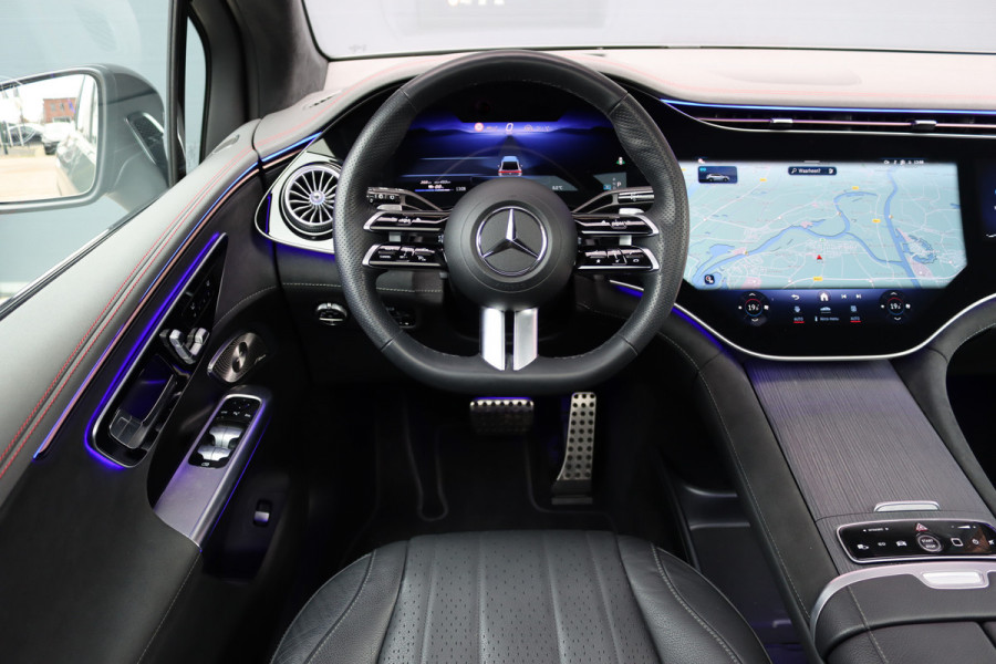 Mercedes-Benz EQE SUV 500 4Matic AMG Line 96 kWh | Hyperscreen | Airmatic | Achterasbesturing | Distronic+ | Stoelventilatie | Trekhaak | Burmester | Memory | HUD | Warmtepomp |