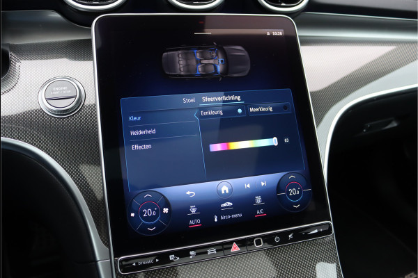 Mercedes-Benz C-Klasse Estate 300 e AMG Line | Panoramadak | Memory | Trekhaak | Premium Sfeerverlichting | Camera | Nightpakket | Dodehoekassistent |