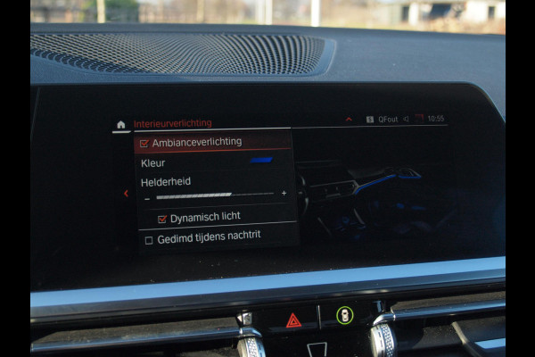 BMW 4 Serie Coupé 420i | M-Pakket | Camera | Sfeerverlichting | NL-Auto |