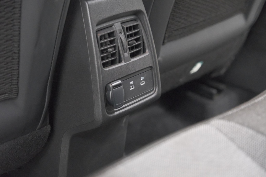 Renault Captur Mild Hybrid 160 EDC Techno | Camera | Navigatie | Apple Carplay | Pack Full Screen