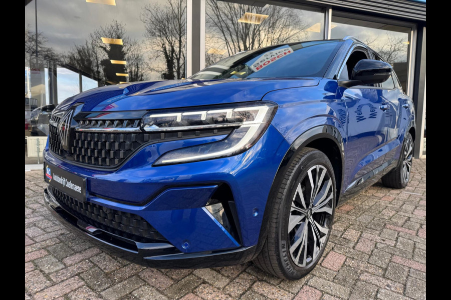 Renault Austral TCe 160 EDC iconic Head up / Elektr bed. stoel / LM velgen / Elektr klep / 360 camera