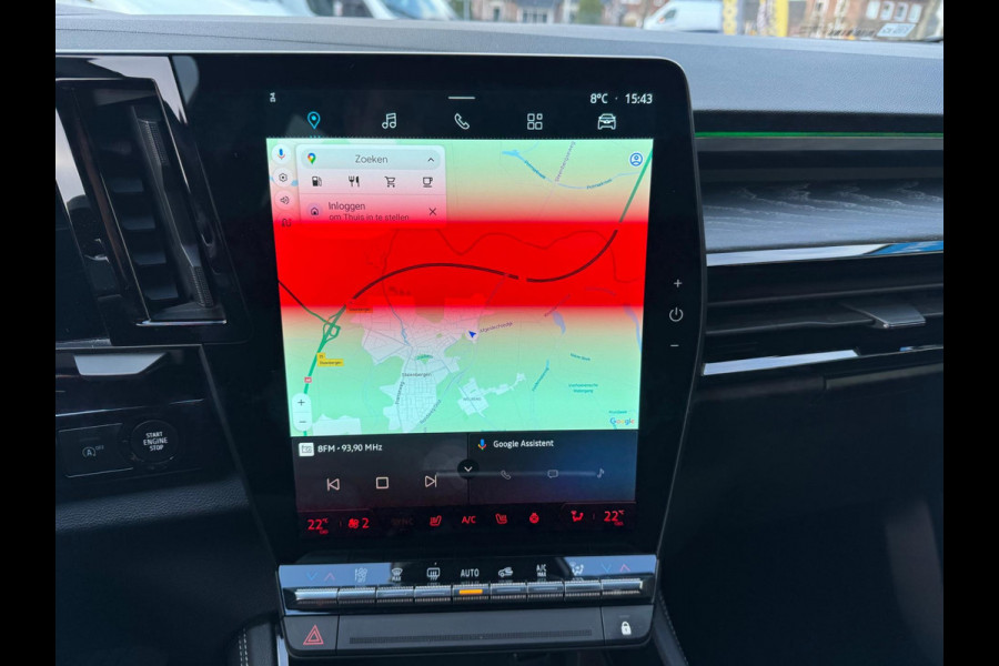 Renault Austral TCe 160 EDC iconic Head up / Elektr bed. stoel / LM velgen / Elektr klep / 360 camera