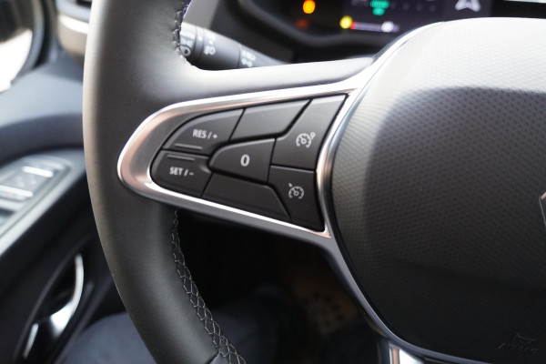 Renault Trafic 2.0 Bleu dCi EDC 170PK L2H1 Extra DubbelCabine Automaat Schuifdeur L/R Nr. V901 |  Climate | Navi | Camera |