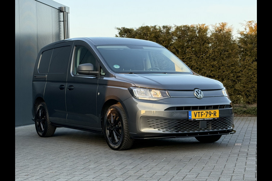 Volkswagen Caddy Cargo 2.0 TDI STYLE / L1H1 / TREKHAAK / 65.579 KM !! / AIRCO / CRUISE / PDC / COMF STOEL / APPLE CARPLAY / 6 BAK
