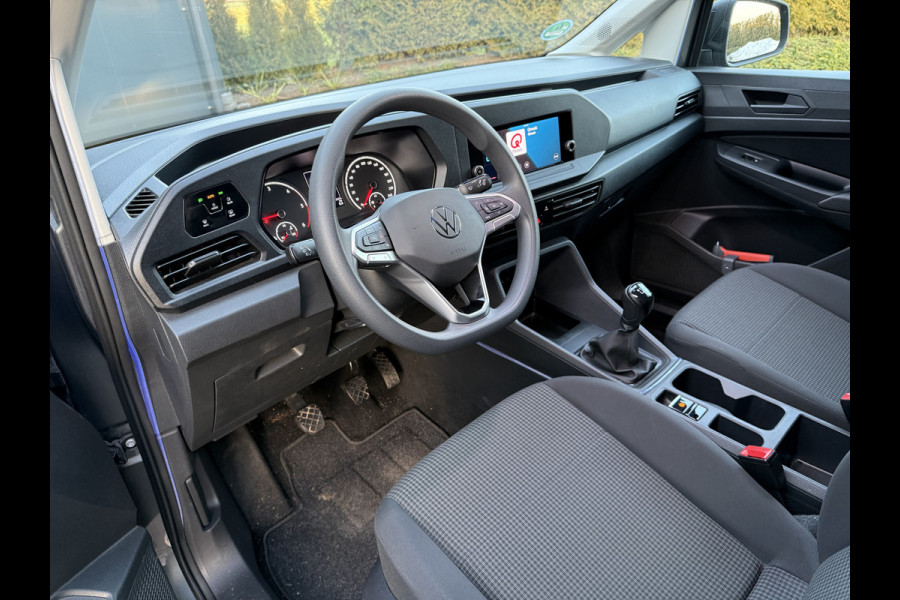 Volkswagen Caddy Cargo 2.0 TDI STYLE / L1H1 / TREKHAAK / 65.579 KM !! / AIRCO / CRUISE / PDC / COMF STOEL / APPLE CARPLAY / 6 BAK