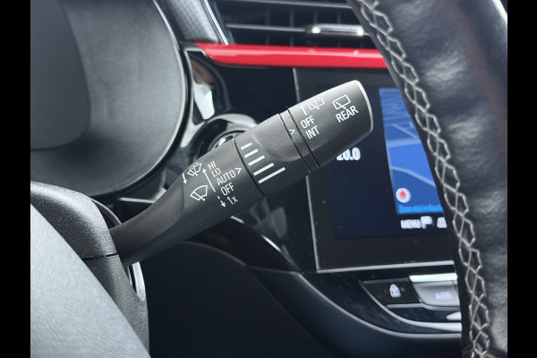 Opel CORSA-E GS Line 50kWh Navi Ecc Stoel+Stuurverwarming Apple Carplay Android Auto Cruise Control Pdc SOH 89% Led Lane Assist Privacy Glas Regen-Lichtsensor Led Keyless Verkeersbord detectie Rijstrooksensor Dealeronderhouden