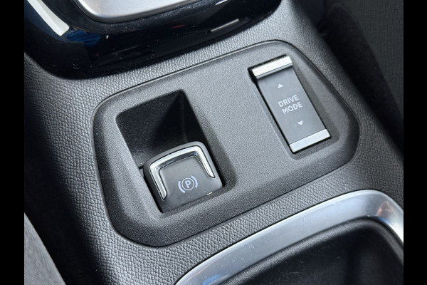 Opel CORSA-E Edition+ 50kWh Warmtepomp Fase 3 Laden Navi Stoel+Stuurverwarming 360°Camera Two-Tone Lak Ecc Navi Pack Parkeer Pack Pdc DAB Lmv 16" Privacy Glas Led Isofix Regen-Lichtsensor LaneAssist Origineel Nederlandse Auto SOH 89% Zeer compleet!