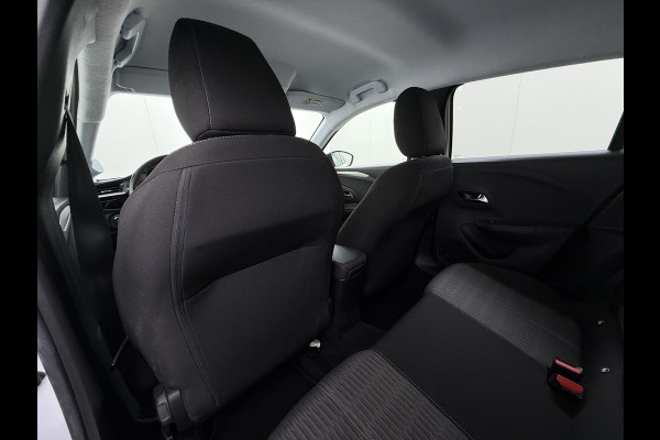 Opel CORSA-E Edition+ 50kWh Warmtepomp Fase 3 Laden Navi Stoel+Stuurverwarming 360°Camera Two-Tone Lak Ecc Navi Pack Parkeer Pack Pdc DAB Lmv 16" Privacy Glas Led Isofix Regen-Lichtsensor LaneAssist Origineel Nederlandse Auto SOH 89% Zeer compleet!